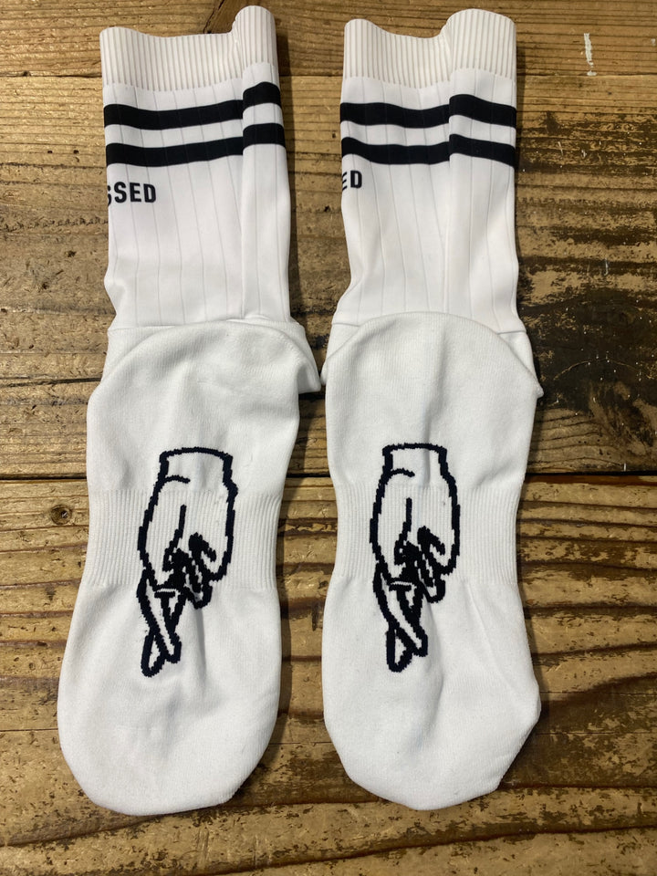 KM731 フィンガークロスド FINGERSCROSSED Aero Logo White エアロソックス S 白