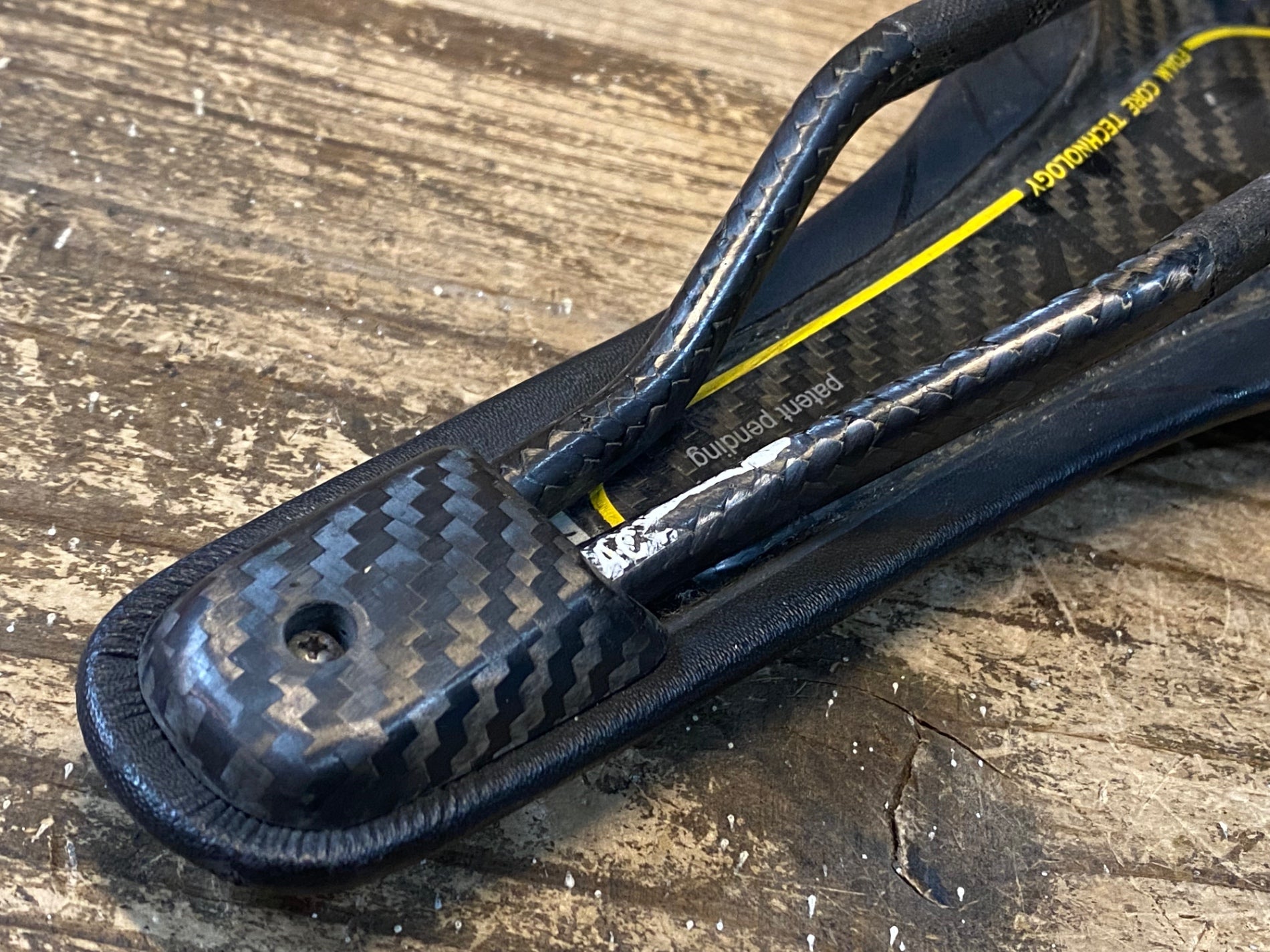 JO971 フィジーク fizik アンタレス ANTARES 00 サドル カーボンレール