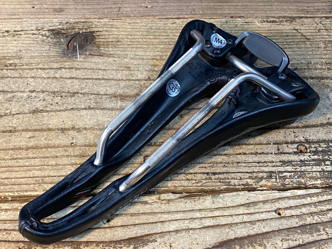 KA319 SELLE SMP blaster サドル 黒 130mm aisi304レール ※座面擦れ