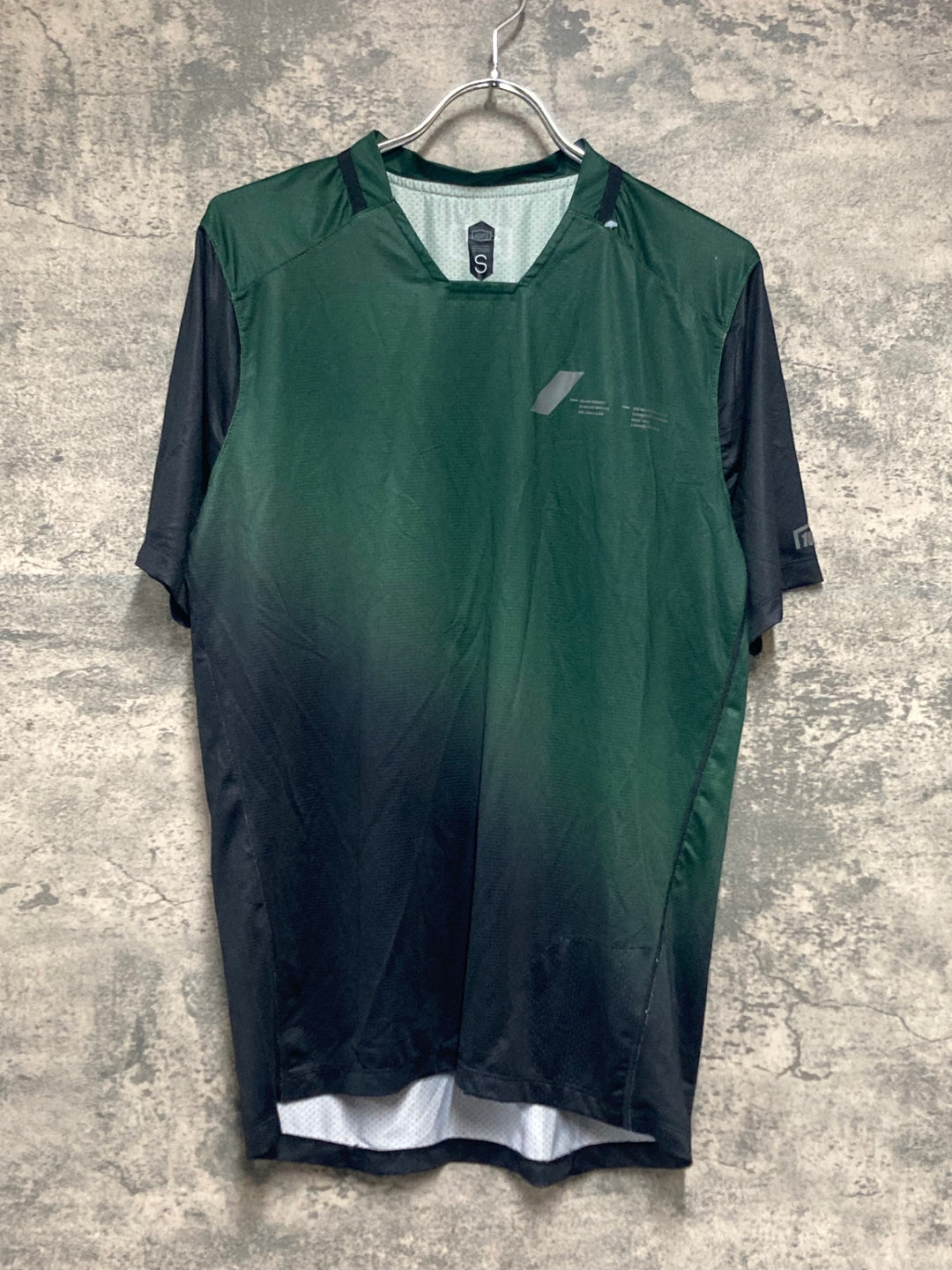 KI307 100％ Celium 半袖 Tシャツ 深緑 黒 S