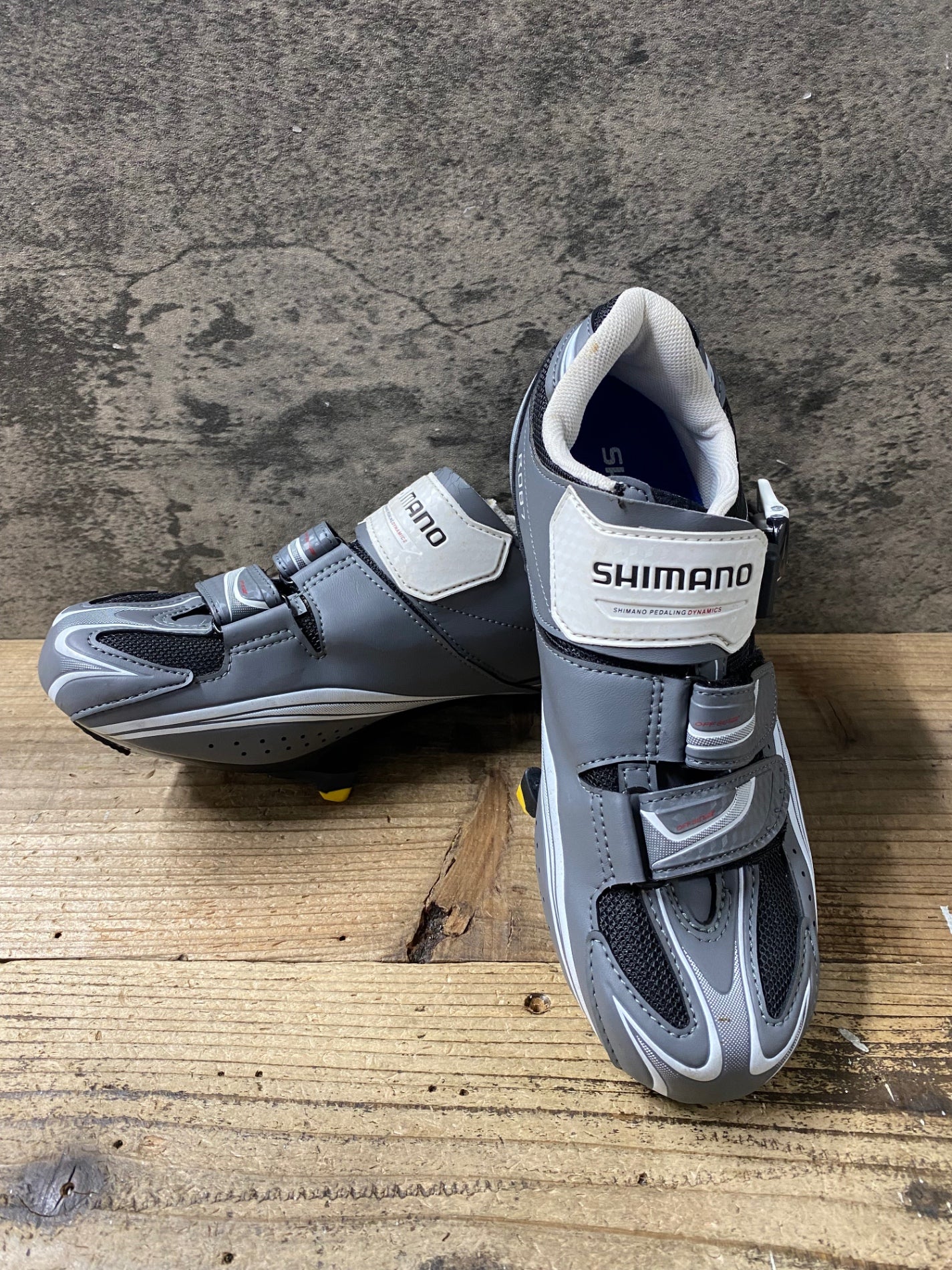 KB088 シマノ SHIMANO R087 SH-R087G ビンディングシューズ 3穴 グレー EU41 – BICI AMORE ...