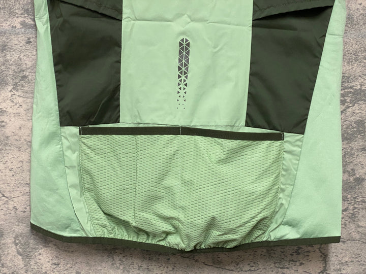 JY856 オークリー OAKLEY ELEMENTS INSULATED VEST ジレ サイクルベスト 緑 M