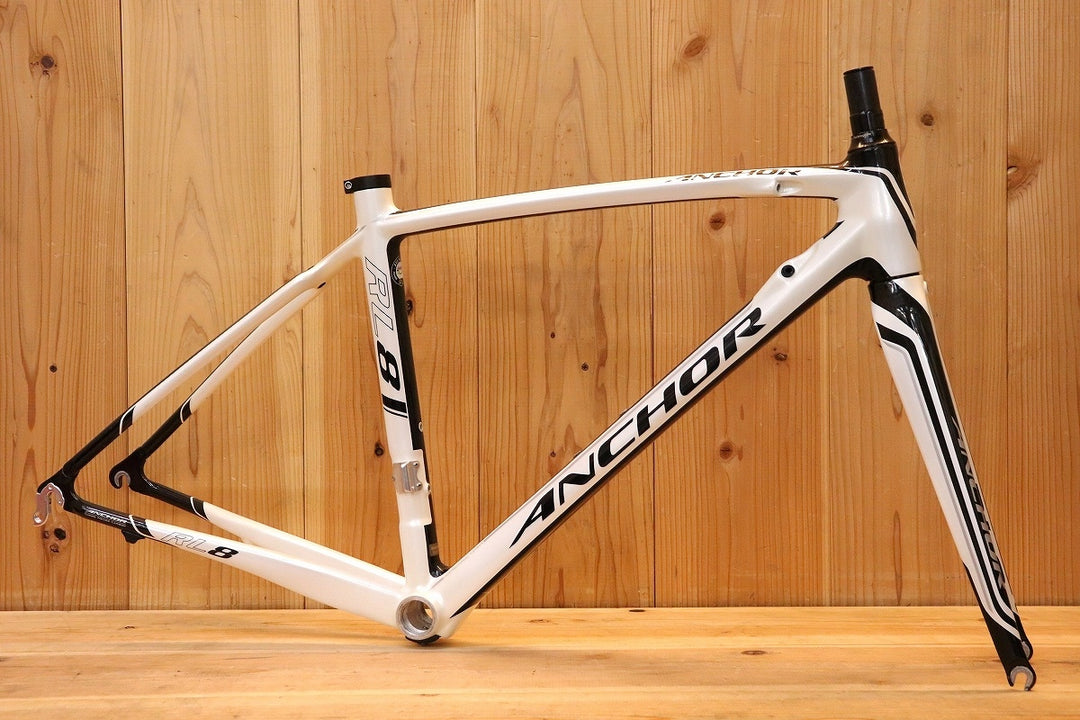 アンカー ANCHOR RL8 EQUIPE 2017年モデル 450サイズ カーボン ロードバイク 【芦屋店】