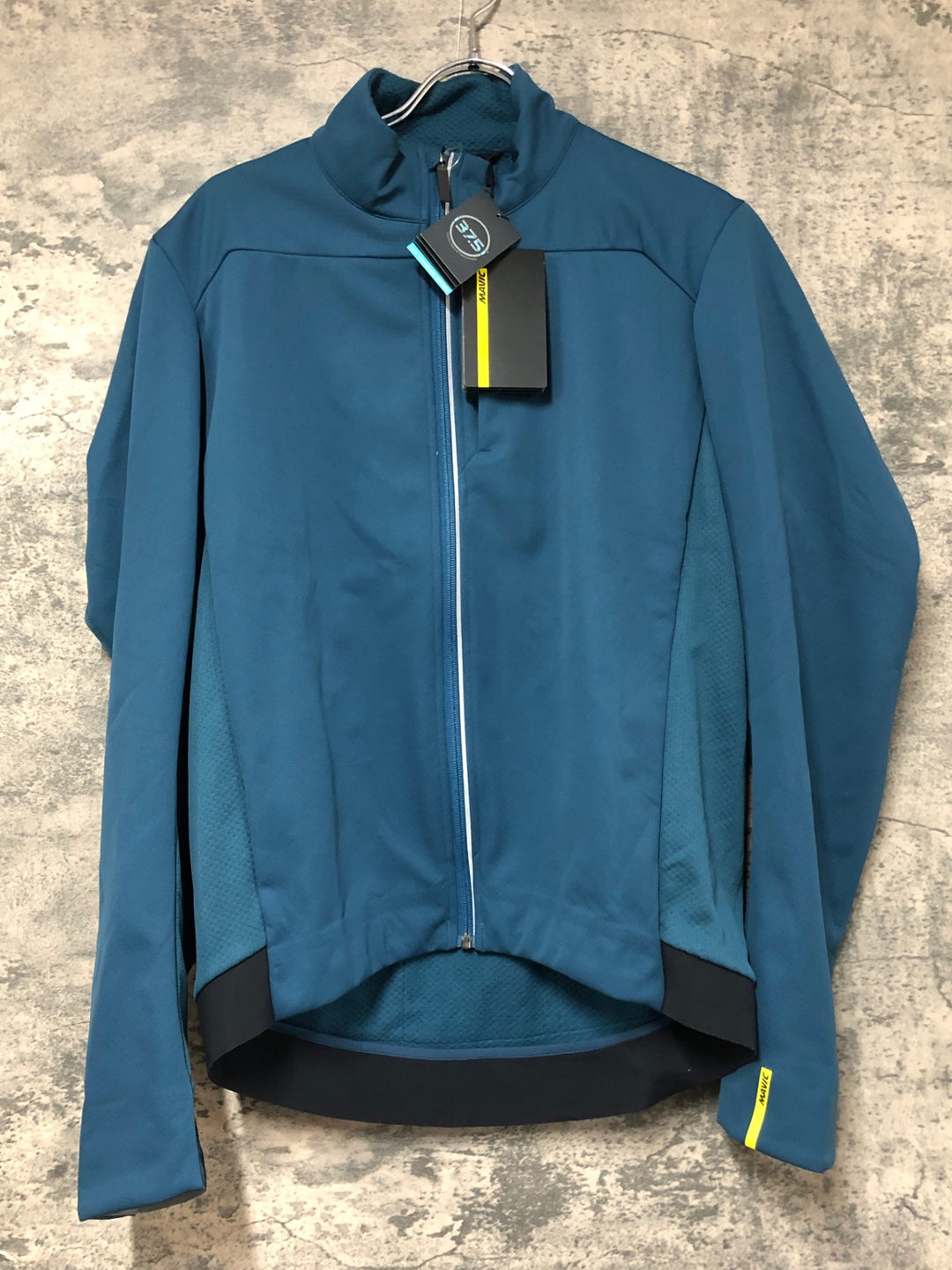 KB806 マヴィック MAVIC ESSENTIAL SOFTSHELL JACKET 長袖 サイクルジャケット 紺 L 裏起毛