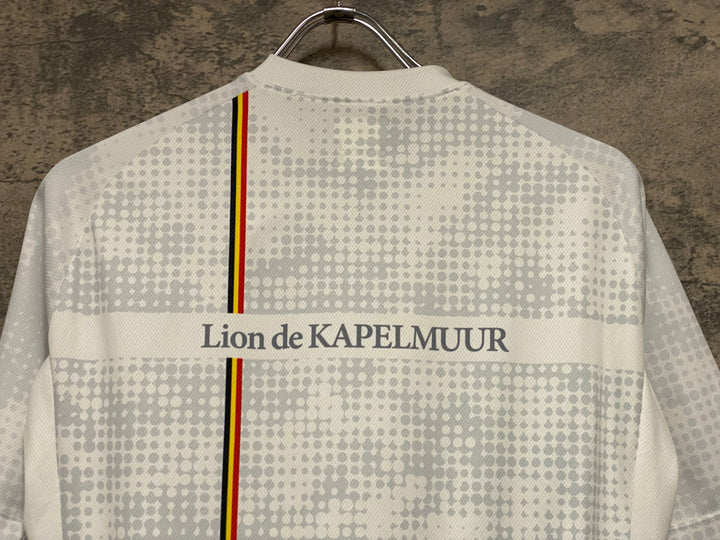 JU090 リオンドカペルミュール Lion de KAPELMUUR 半袖 サイクルジャージ 白 M