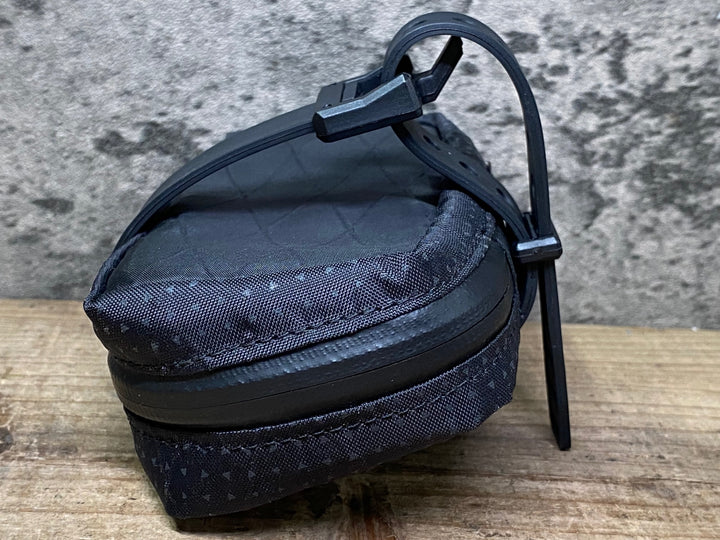 JK023 オルケース ORUCASE SADDLE BAG HC サドルバッグ 黒 0.4L