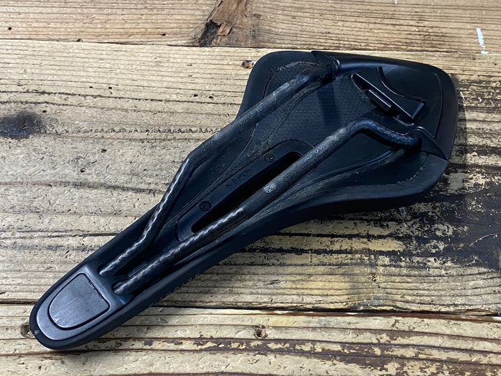 KJ099 フィジーク fizik アリオネ ARIONE R1 OPEN サドル REGULAR カーボンレール