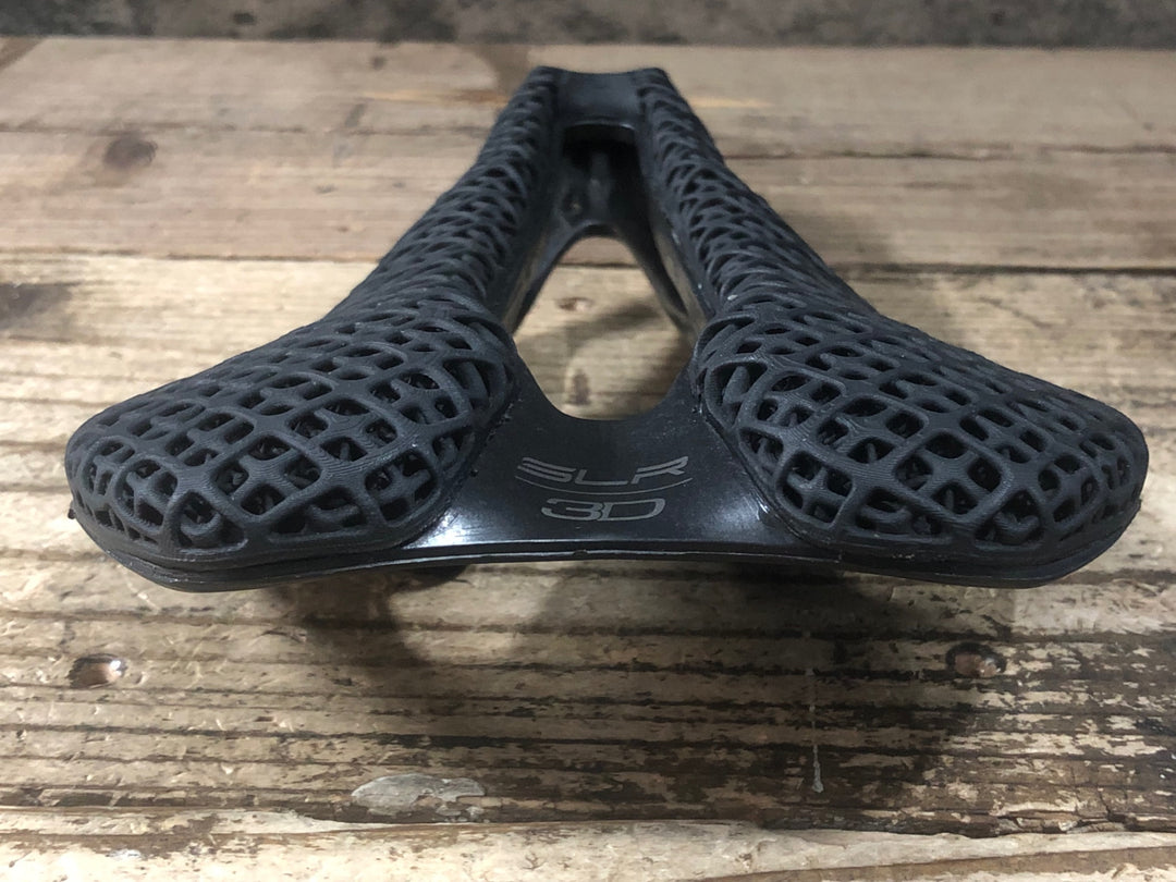 JU149 セライタリア Selle Italia SLR BOOST 3D KIT CARBONIO SUPERFLOW サドル カーボンレール ※一部繊維切れ 接着ハゲ ジャンク
