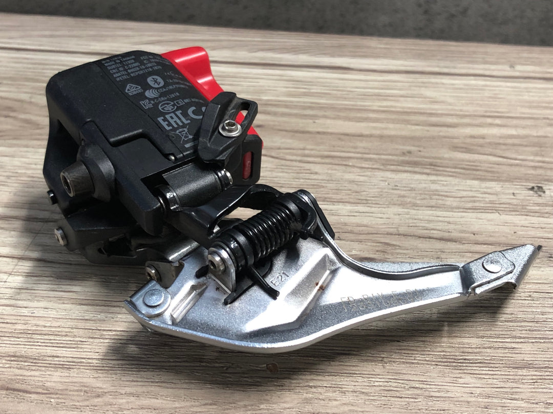 KA714 スラム SRAM ライバル RIVAL D1 フロントディレイラー バッテリー欠品