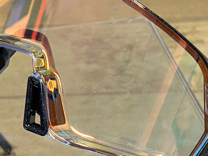 KC281 100％ KORBIN アイウェア サングラス 調光レンズ