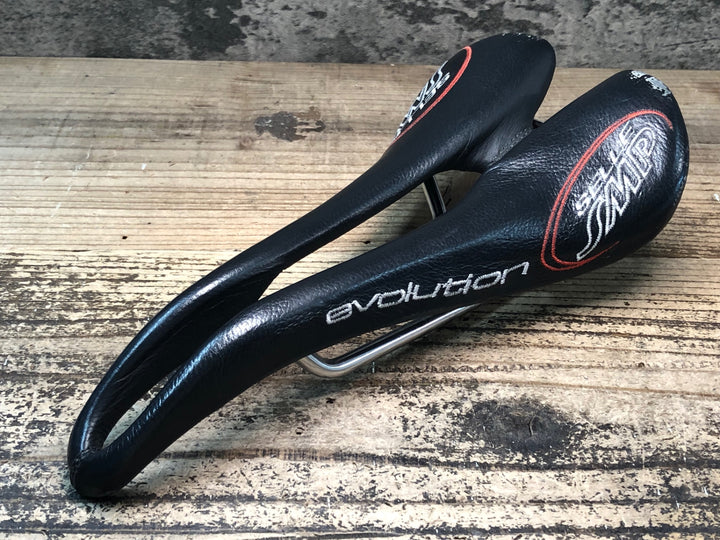 JM864 SELLE SMP エボリューション evolution サドル 黒 inox tube