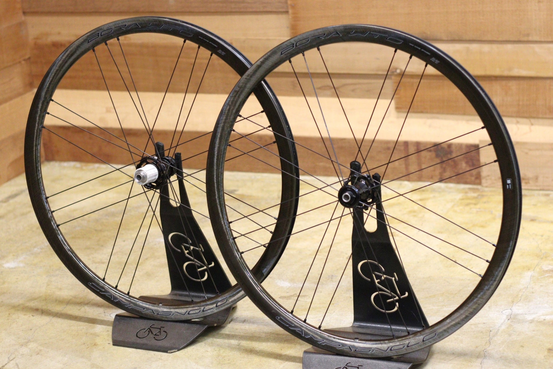 カンパニョーロ CAMPAGNOLO ボーラ BORA WTO 33 DB カーボン