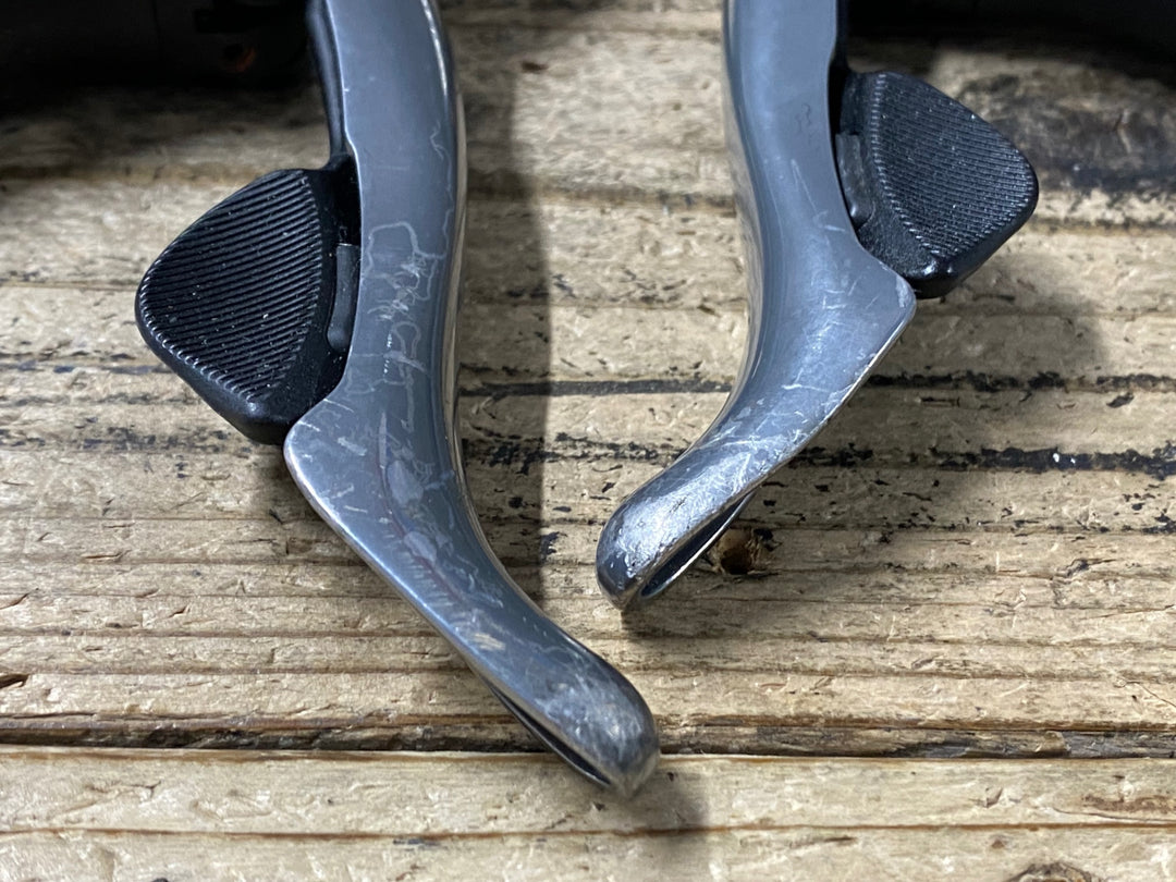 KC859 シマノ SHIMANO 105 ST-5600 STIレバー 左右セット ※変速不良のためジャンク