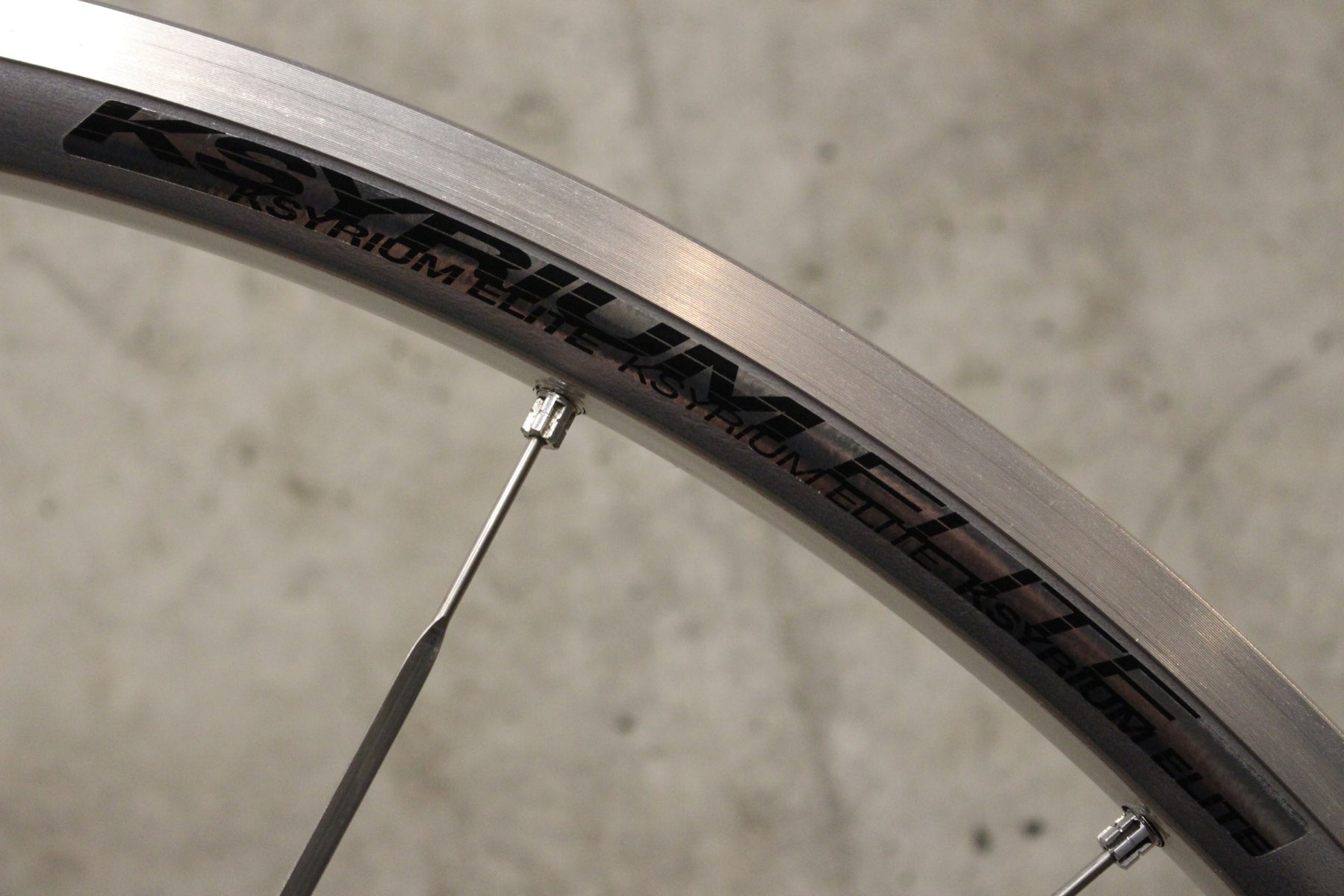 マヴィック MAVIC キシリウム エリート KSYRIUM ELITE アルミ