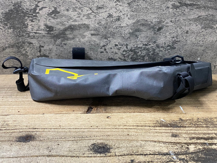 KH683 アピデュラ APIDURA EXPEDITION FRAME BAG フレームバッグ グレー