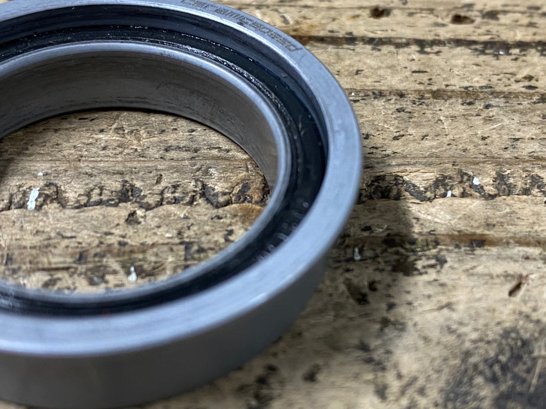 JQ416 セラミックスピード CERAMICSPEED PF41 セラミック ボトムブラケット Φ30