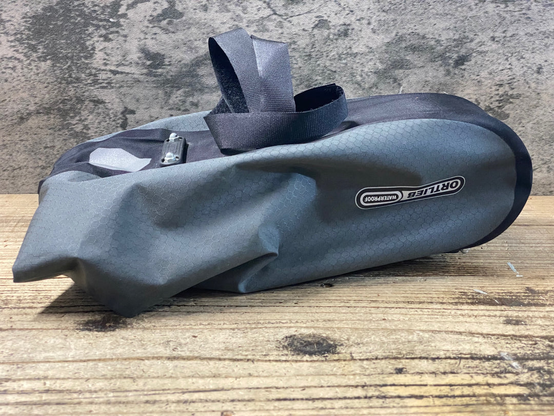 KG979 オルトリーブ ORTLIEB サドルバッグ WATERPROOF ※マウンティングセット欠品