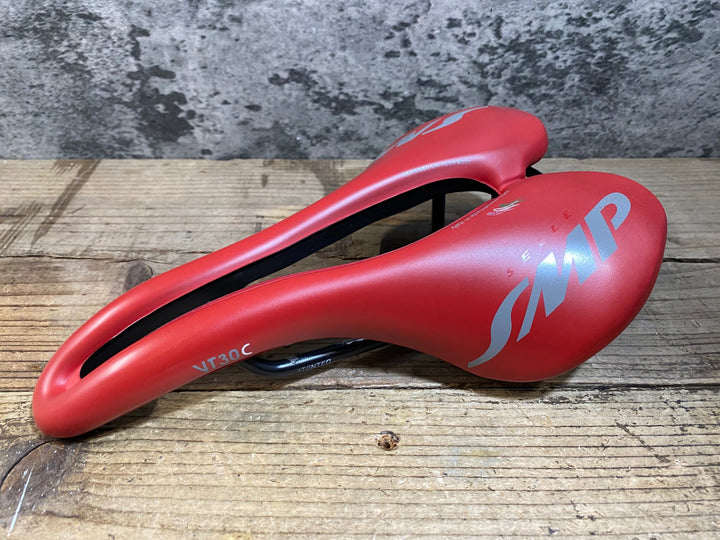 KF242 SELLE SMP VT30C サドル aisi304 赤 155mm