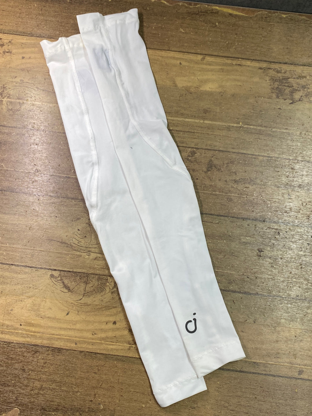 JM780 ヴェロシオ velocio ARM SCREEN アームカバー 白 S