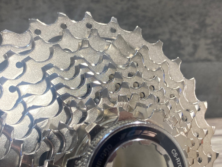KD346 シマノ SHIMANO 105 CS-R7000 スプロケット 11-32T 11S