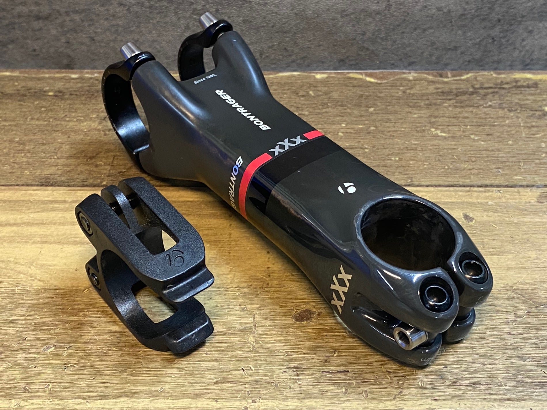 JN846 ボントレガー BONTRAGER XXX BLENDR カーボン ステム OS Φ31.8