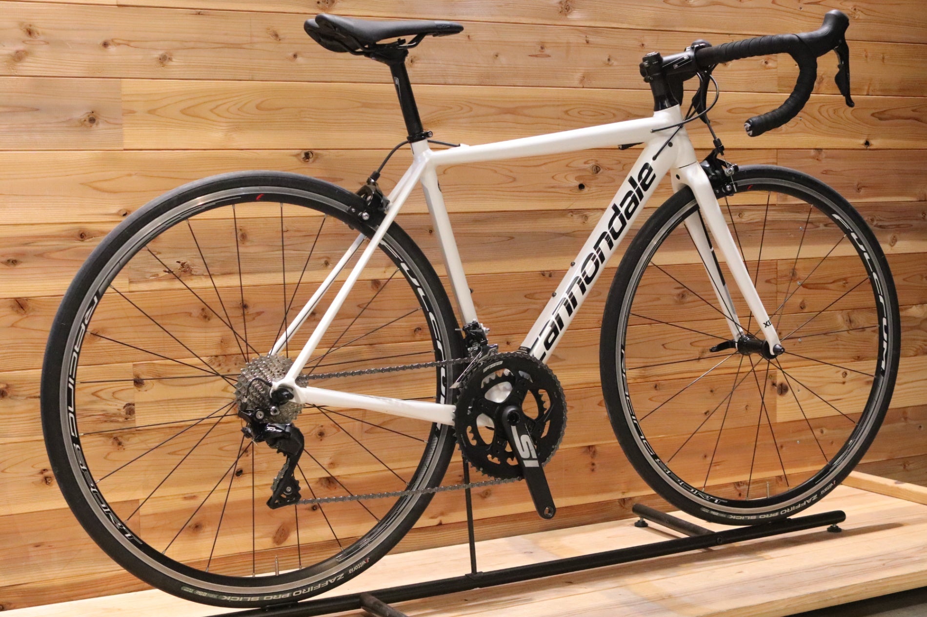 キャノンデール CANNONDALE キャド CAAD12 2019モデル 48サイズ シマノ