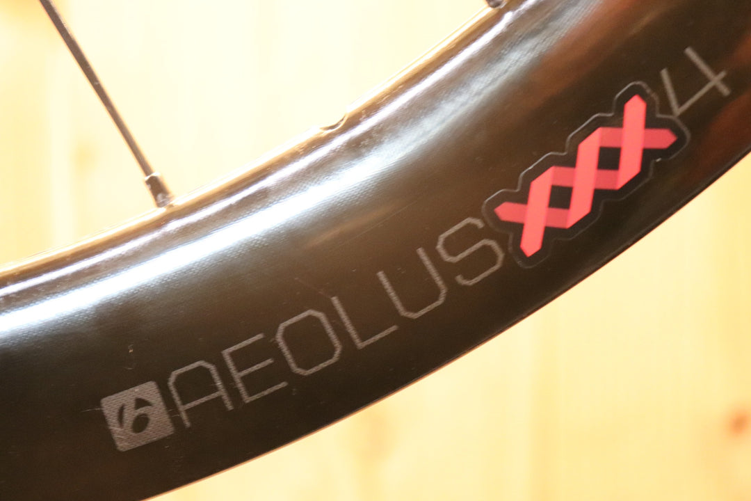 ボントレガー BONTRAGER アイオロス AEOLUS XXX4 TLR DISC カーボン チューブレスレディ ホイールセット シマノ 11S/12S 【芦屋店】