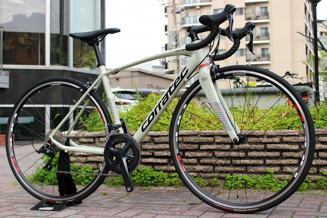 コラテック CORRATEC ドロミテ DOLOMITI Rim 2024 48サイズ シマノ ソラ R3000 9S アルミ ロードバイク 【名古屋店】
