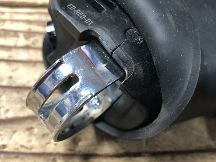 KD743 スラム SRAM レッド RED eTAP D1 HRD レバー 12S 右のみ 動作確認済 ※クランプ部割れのためジャンク
