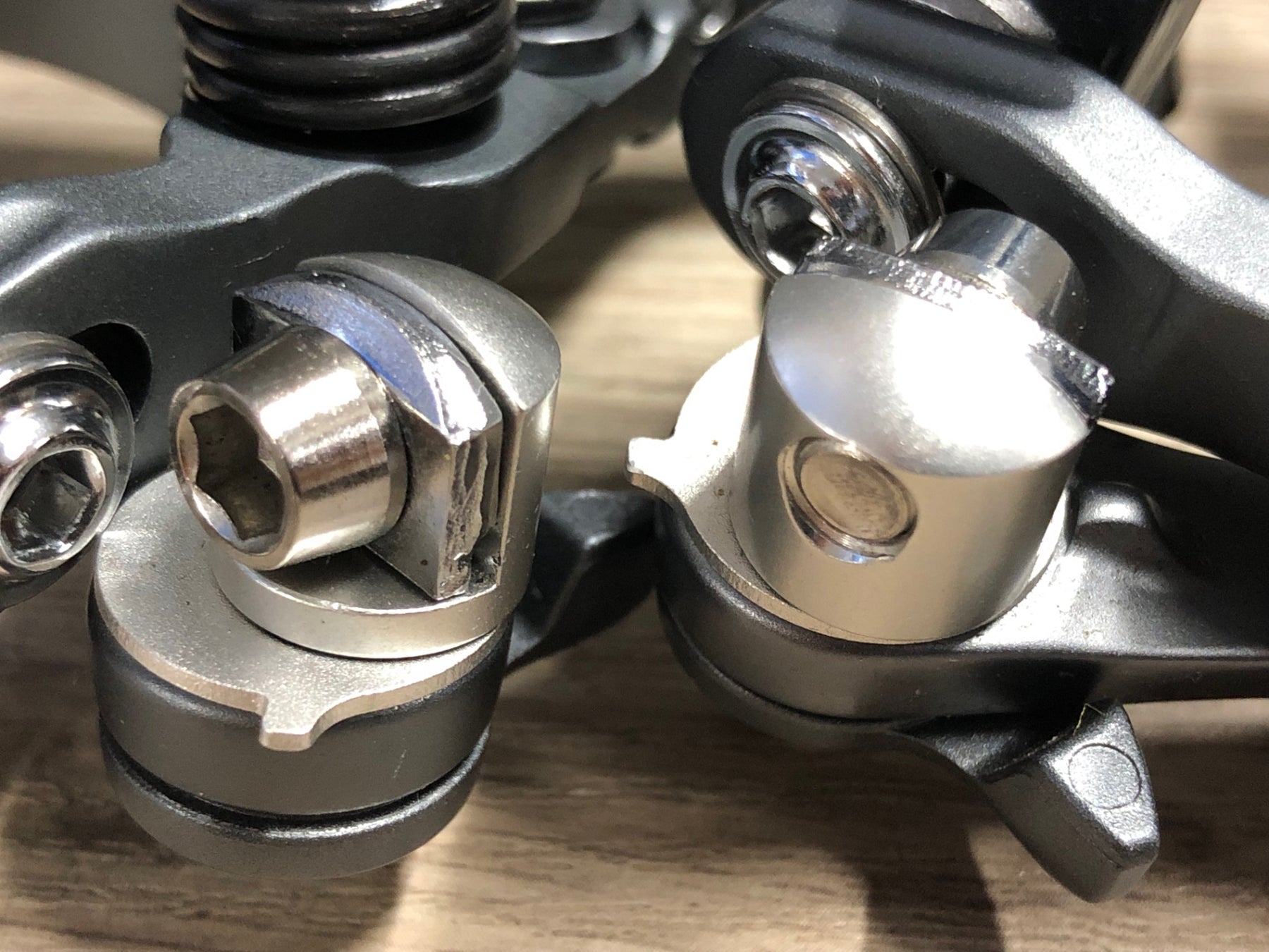 JN872 シマノ SHIMANO アルテグラ ULTRGRA BR-6800 キャリパーブレーキ