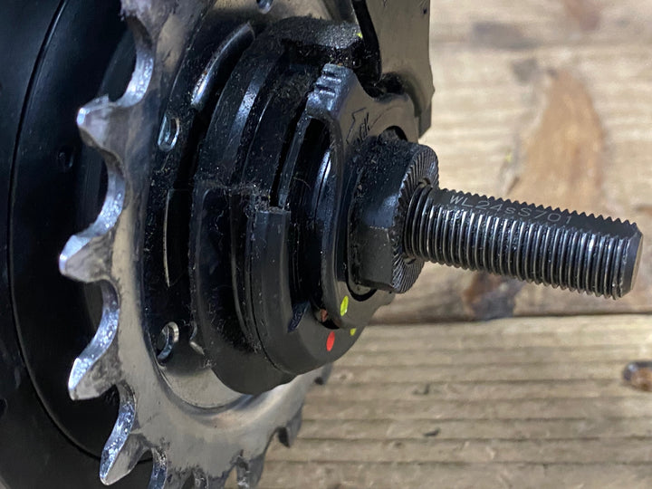 KM101 シマノ SHIMANO ALFINE SG-S7001-8 リアハブ 内装八段