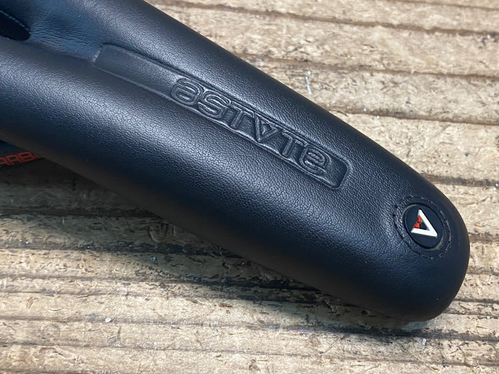 JF810 アスチュート ASTUTE ムーンプラーガ MOON PILARGA カーボンレール9.2mm サドル 145mm