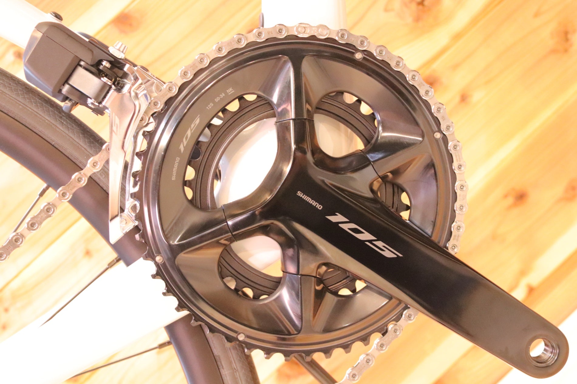 未走行で入荷！ キャノンデール CANNONDALE スーパーシックス SUPERSIX
