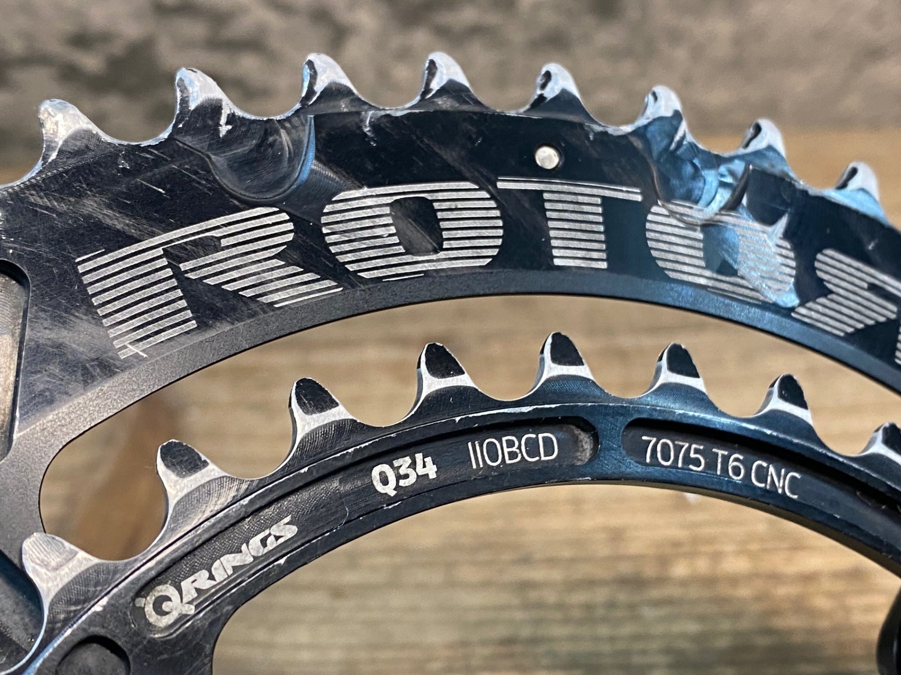 JG588 ローター ROTOR Q-RINGS 50/34T 楕円チェーンリング BCD110