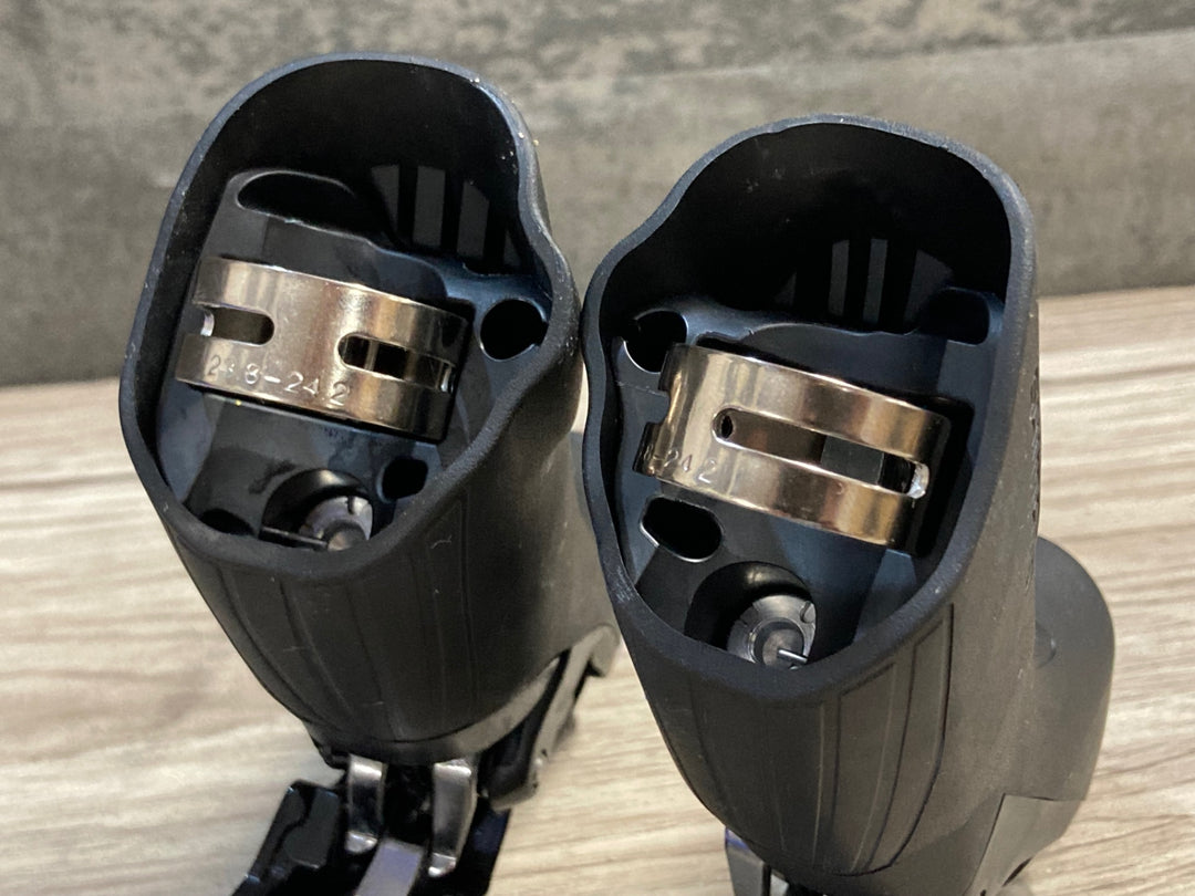 KA796 シマノ SHIMANO 105 ST-R7000 STIレバー 2x11S
