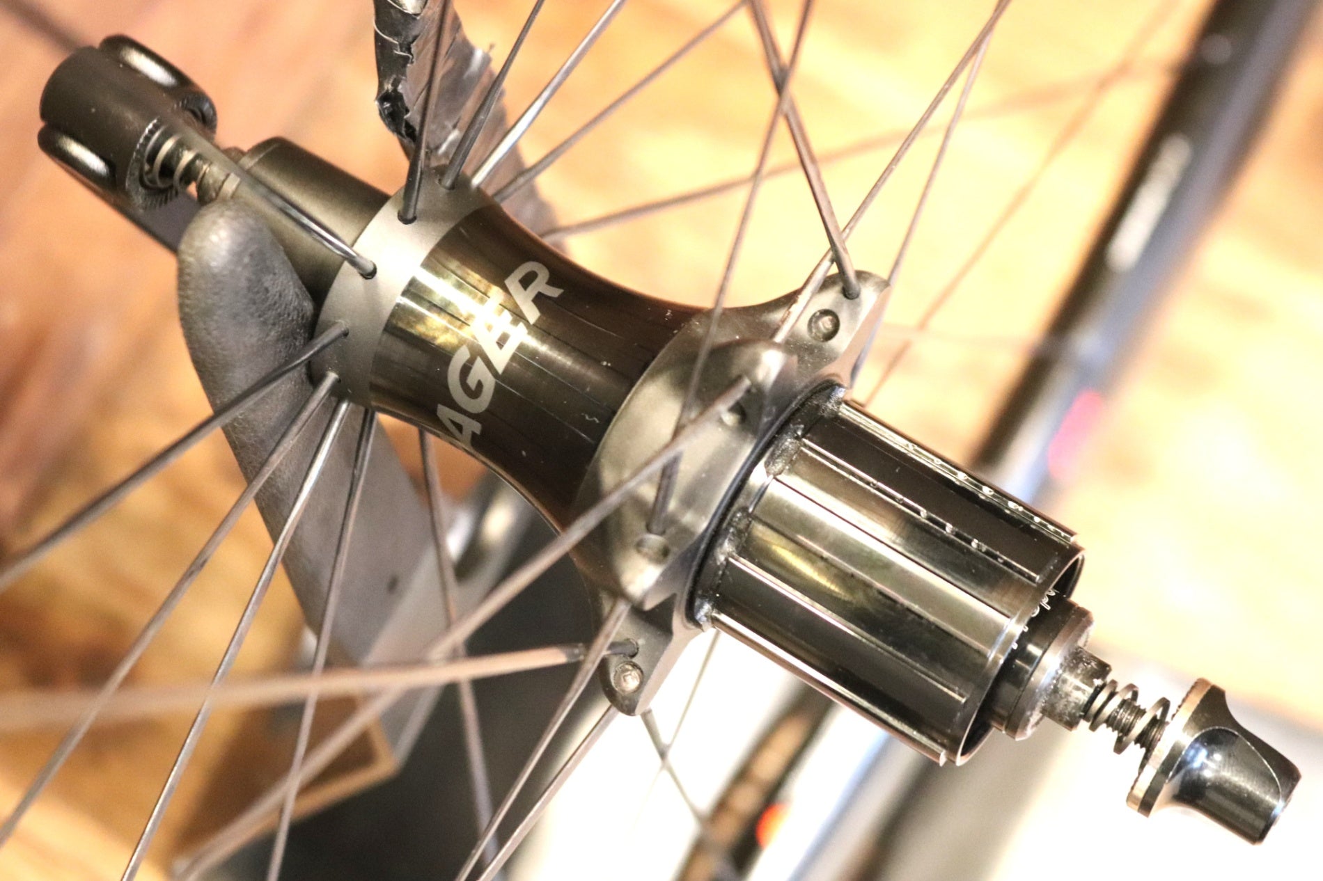 ボントレガー BONTRAGER アイオロス AEOLUS XXX 2 カーボン チューブ