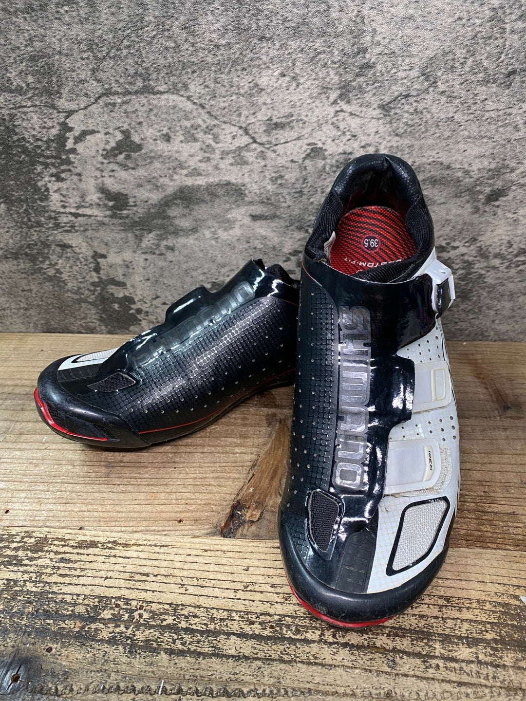 JG392 シマノ SHIMANO SHR321W ビンディングシューズ EU39.5 黒白