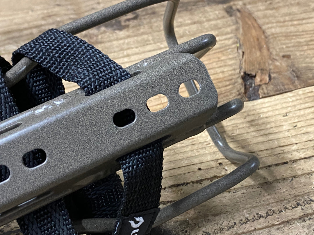 KL857 ブラックバーン Blackburn Outpost cargo Cage カーゴゲージ 2個セット