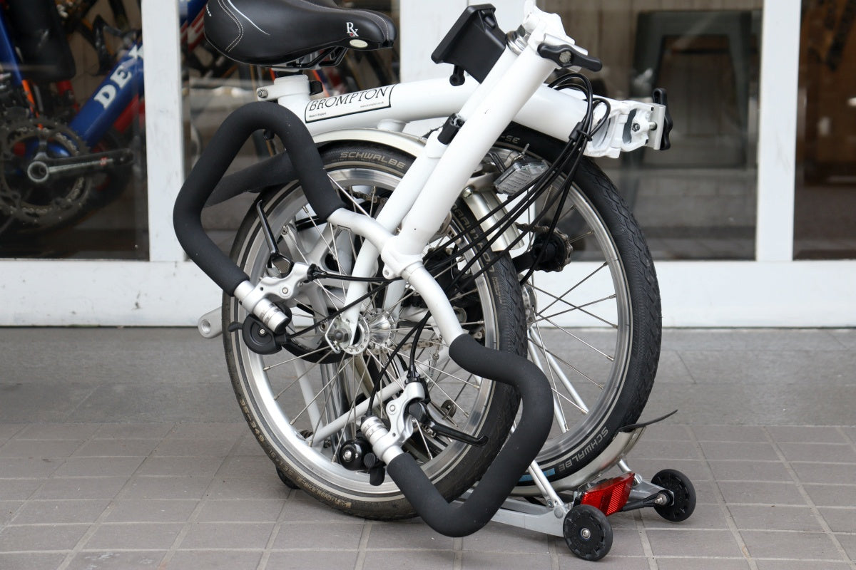 ブロンプトン BROMPTON M6R 2013 ホワイト 2×3S 16インチ 折り畳み小径車 ミニベロ 【横浜店】 – BICI AMORE  ONLINE STORE