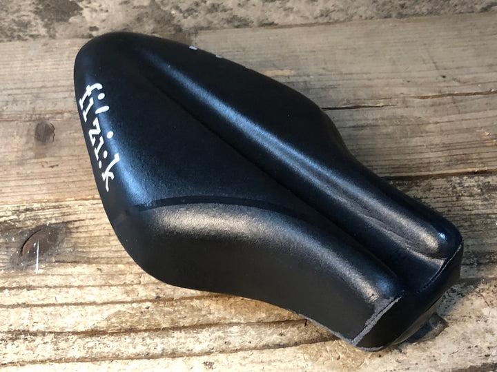 JP196 フィジーク fizik トライトーン TRITONE 6.5 サドル