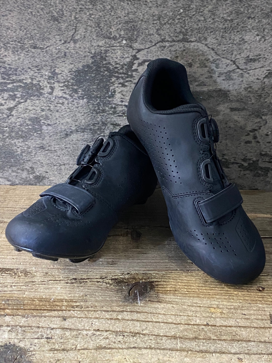 JT824 ボントレガー BONTRAGER Circuit Road Shoe ビンディングシューズ SPD 黒 EU42