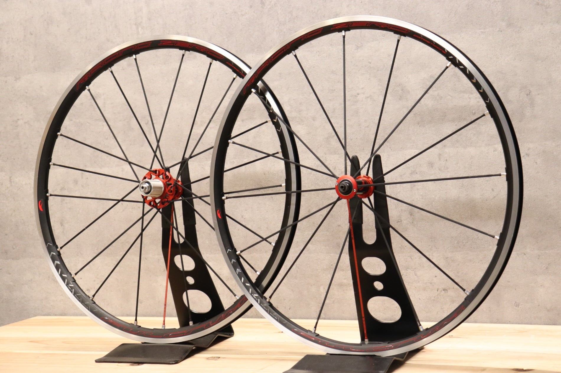 フルクラム FULCRUM レーシングゼロ コンペティツィオーネ RACING ZERO