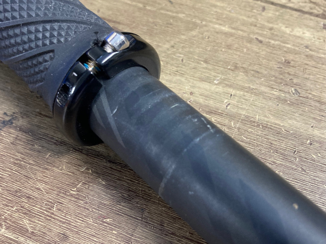 KQ917 スペシャライズド SPECIALIZED S-WORKS カーボン フラットハンドル 590mm Φ31.8 ※LIZARD SKINS MACASKILLグリップ付属