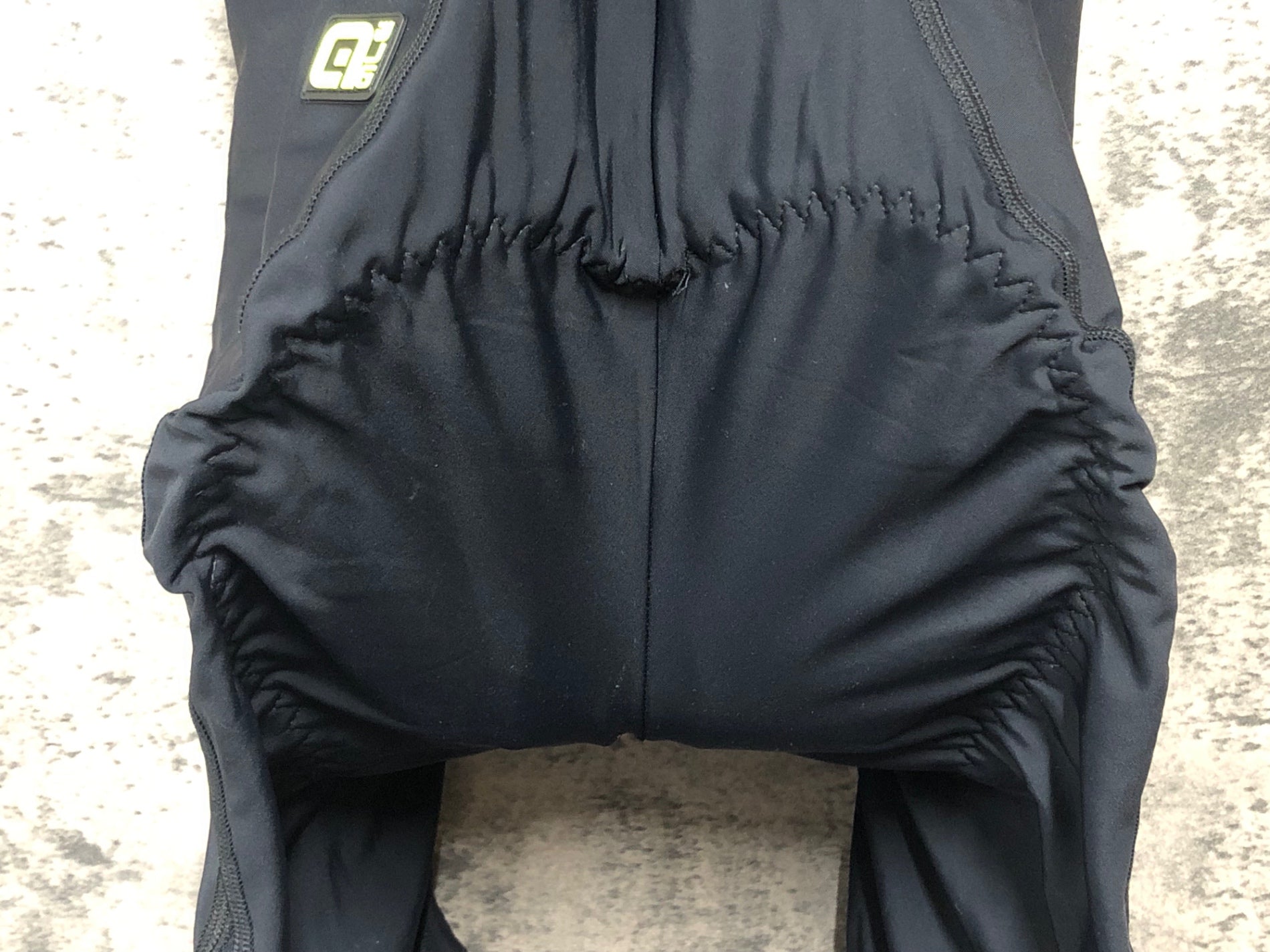 KD434 アレ ALE ビブショーツ 黒 S ゴム切れ – BICI AMORE ONLINE STORE