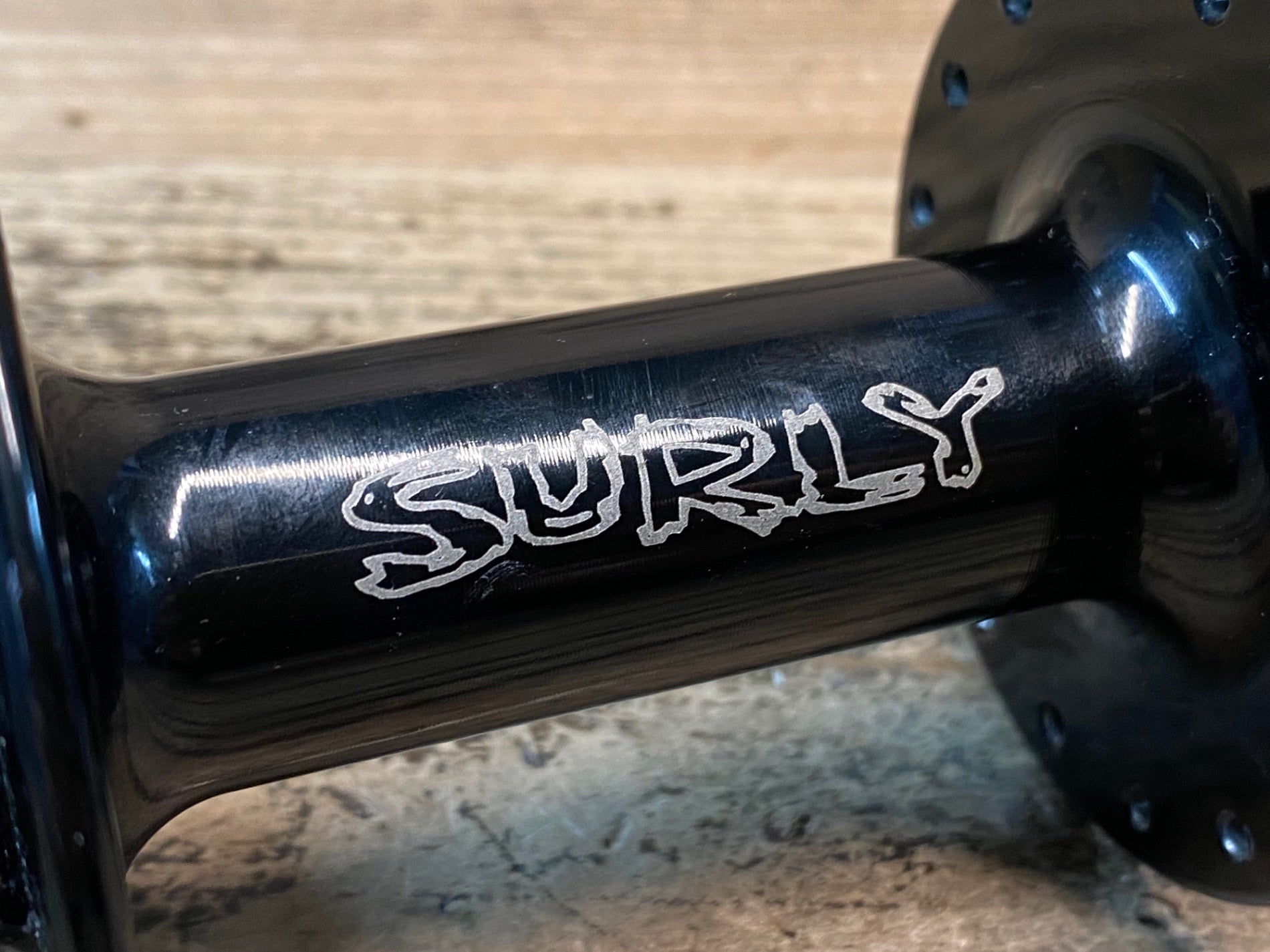 JP197 サーリー SURLY ultra new disc rear hub ハブ 32H シングル