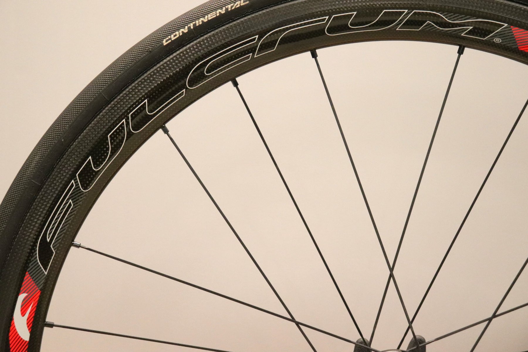 フルクラム FULCRUM スピード SPEED 40T カーボン チューブラー