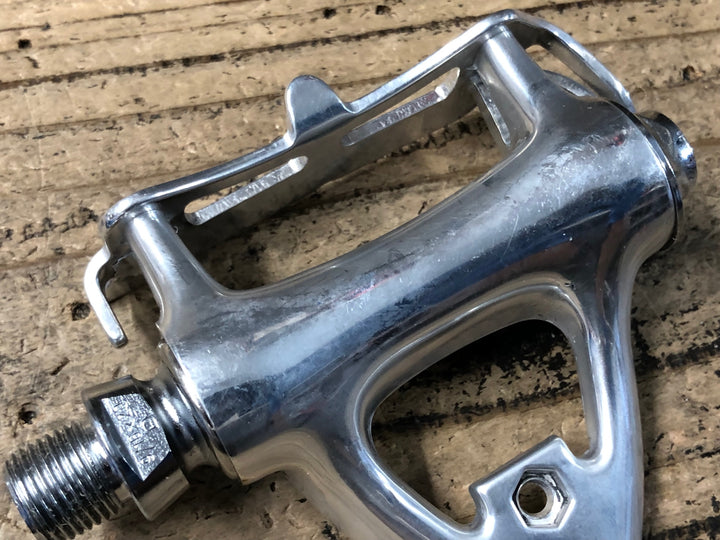 KH591 未使用箱入り カンパニョーロ Campagnolo Cレコード期 コーラス CHORUS フラットペダル トゥクリップ