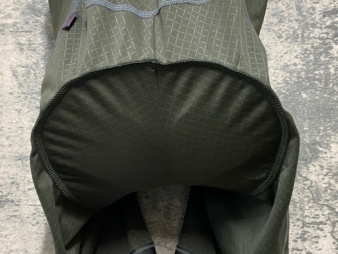 KJ308 パスノーマルスタジオ PAS NORMAL STUDIOS Mechanism Bibs ビブショーツ オリーブ S