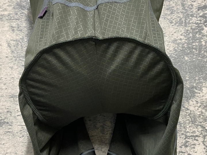 KJ308 パスノーマルスタジオ PAS NORMAL STUDIOS Mechanism Bibs ビブショーツ オリーブ S