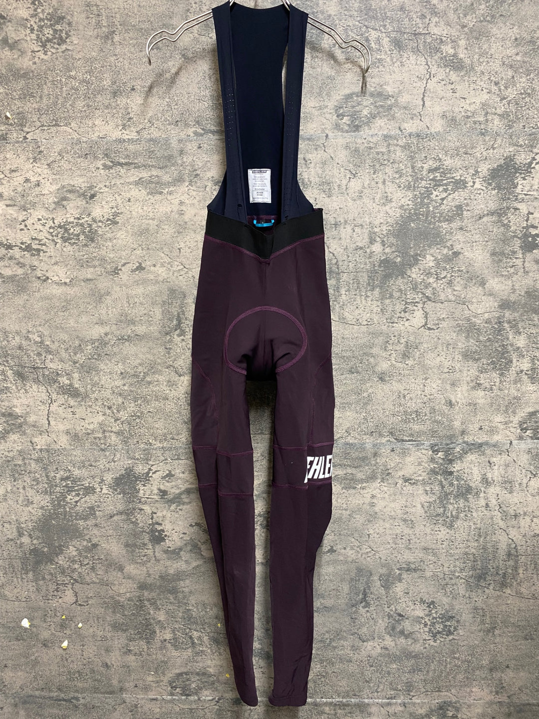 KD773 ビーラー BIEHLER ビブタイツ 赤紫 S 裏起毛 ※肩紐部穴あきのためジャンク